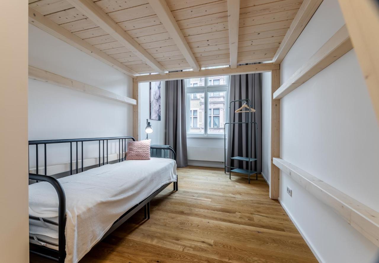 Elegant Apartments Located In The Centre Of Praga Exterior foto