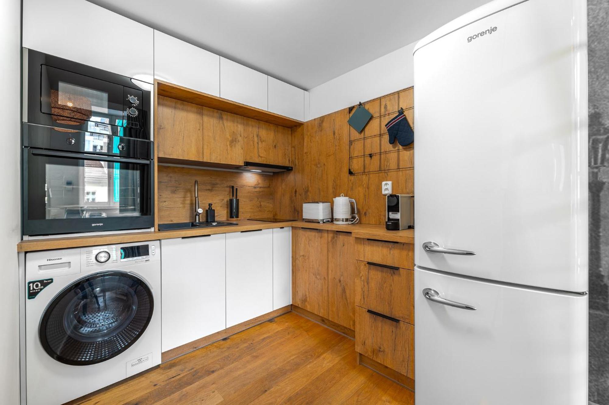 Elegant Apartments Located In The Centre Of Praga Exterior foto