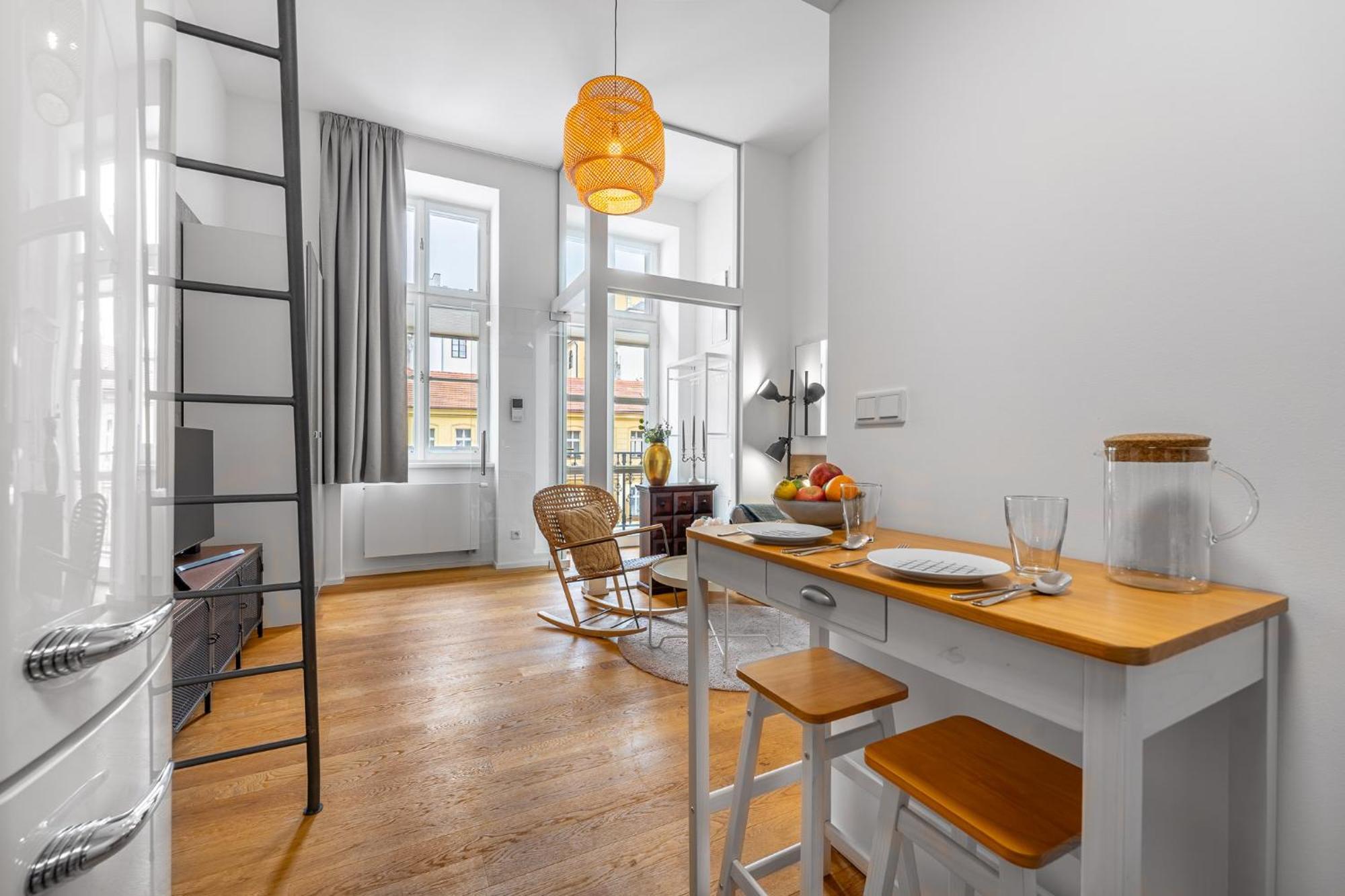 Elegant Apartments Located In The Centre Of Praga Exterior foto